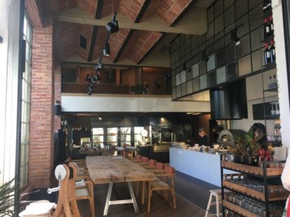 Lefkes bar restaurant